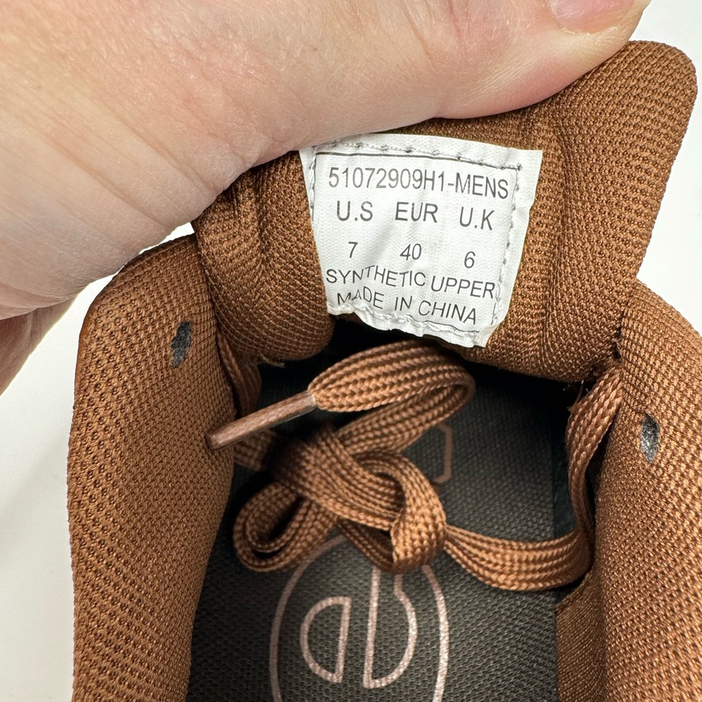 NWOB Levi's Men's Munro Retro Low-Top Sneakers Vegan‎ Leather Size 7 Never Worn - Picture 10 of 14